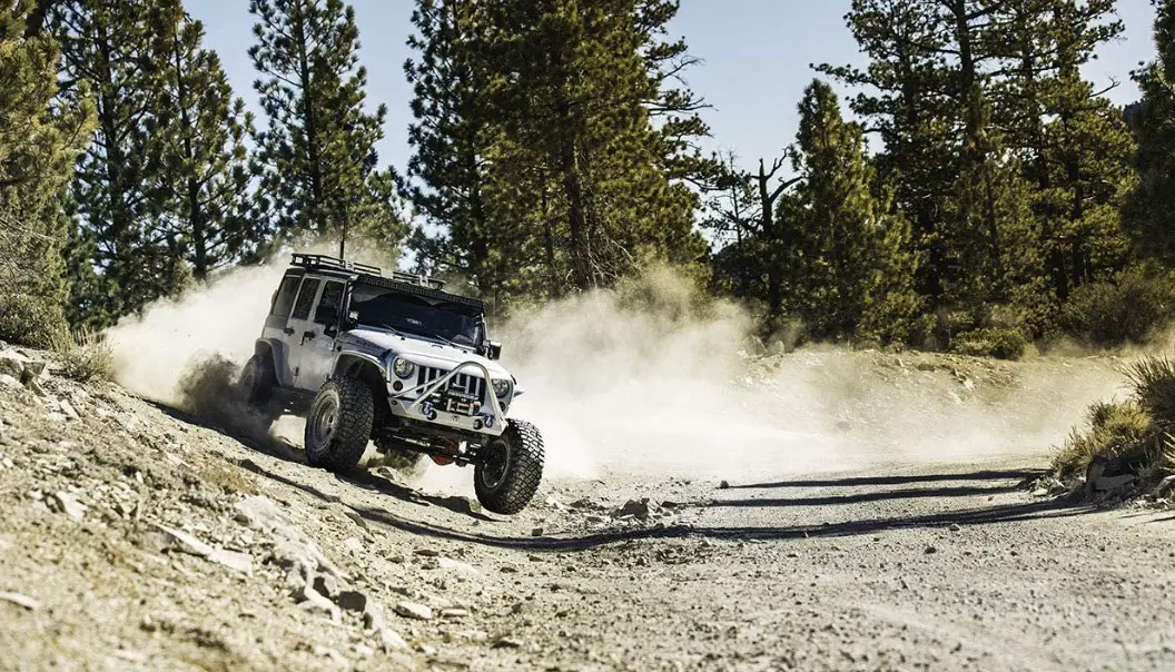 Best tires for Jeep Grand Cherokee Ultimate Guide! Drivefacto